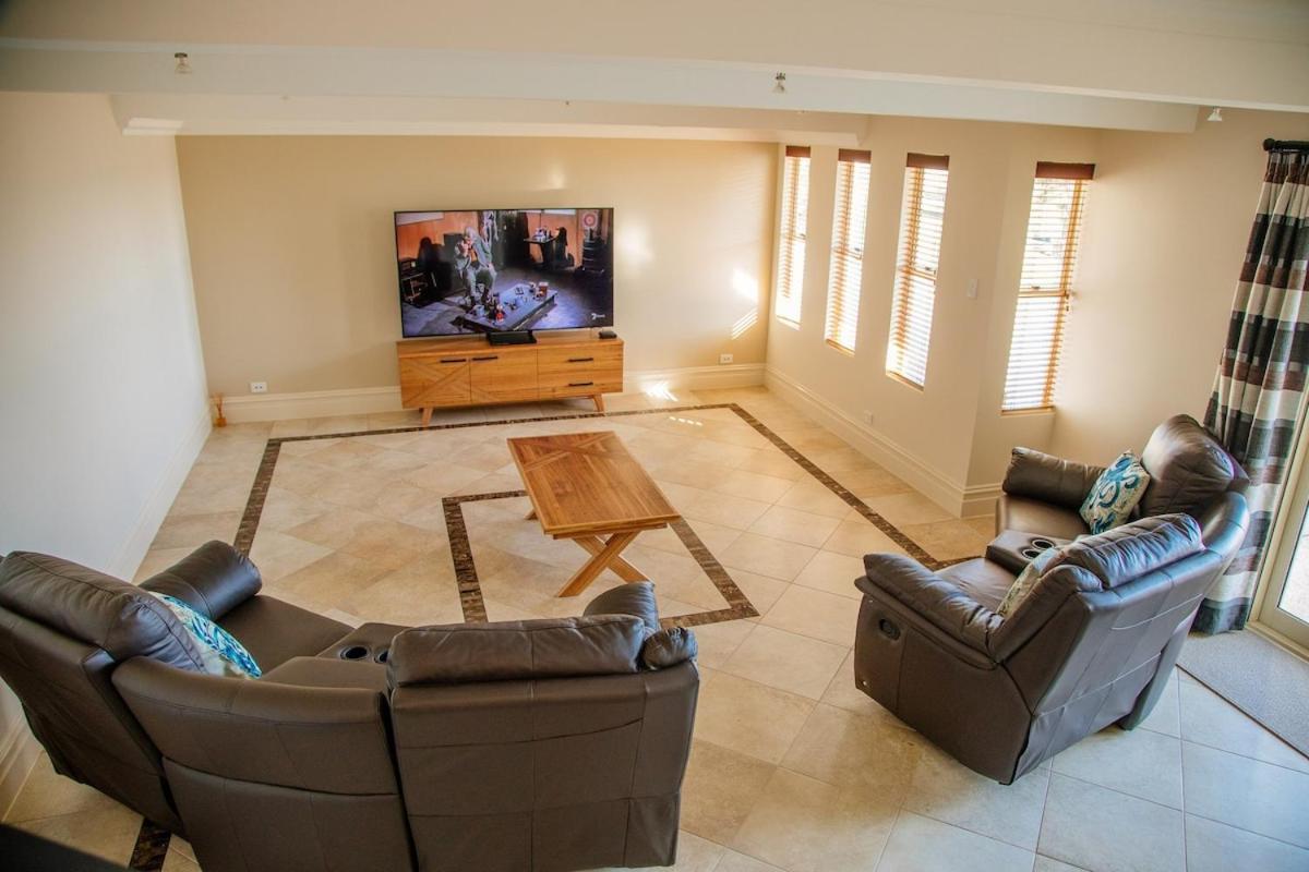 Selby House Villa แอลบานี ภายนอก รูปภาพ